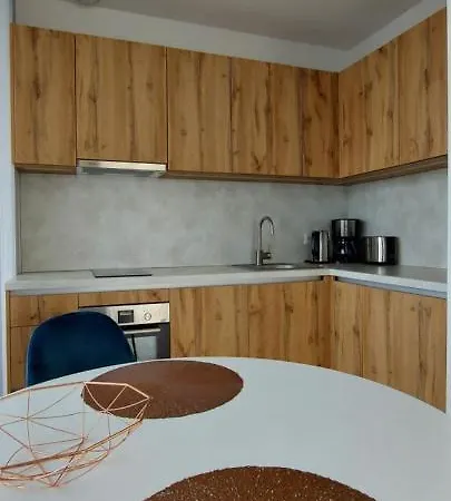 Ringi Rannakivi Residents With Private Parking *